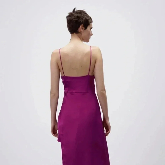 Zara  Magenta Satin Effect Asymmetric Dress Size  M0387/186 - Picture 6 of 6